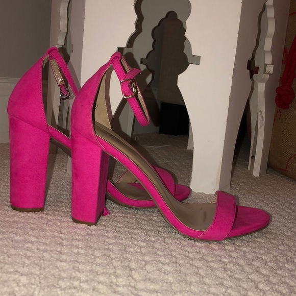 pink heels size 4